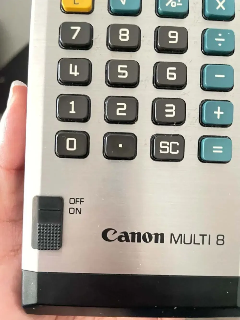 Vintage Canon Multi 8 Palmtronic Electronic Calculator with Case